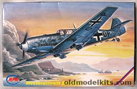 MPM 1/72 Messerschmitt Bf-109T (For Graf Zeppelin Aircraft Carrier), 72066 plastic model kit